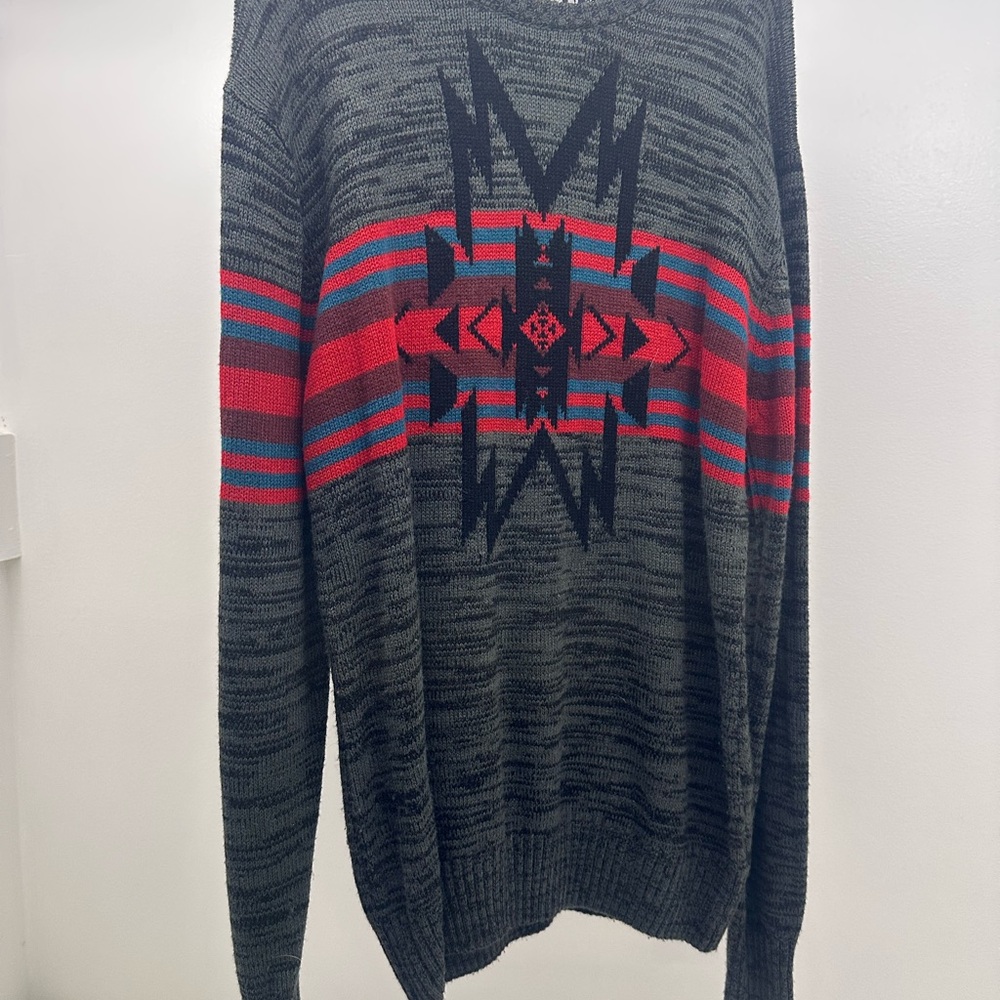 Carbon Men's Black and Red Geometric Sweater